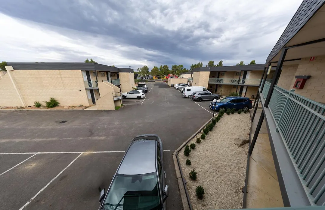 Bendigo Motor Inn-1