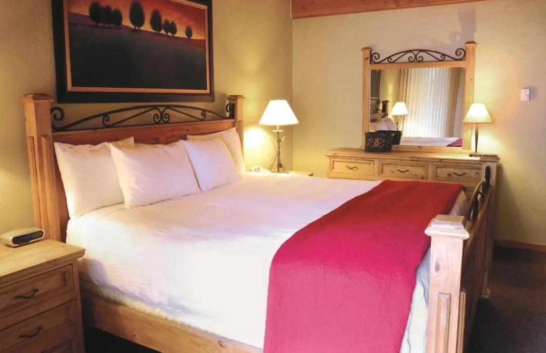 Junipine Resort-1