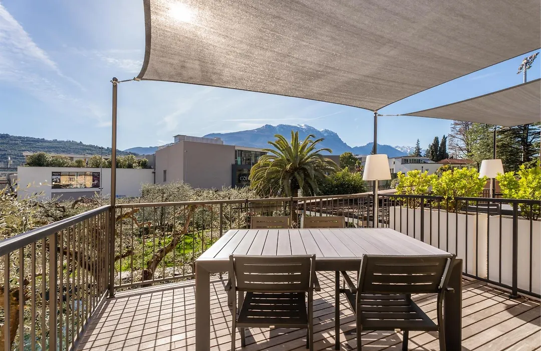 Residence Villa degli Aranci-1