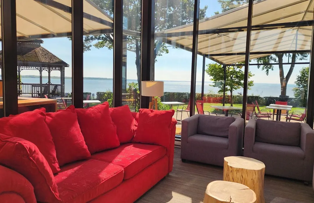 L'Auberge Du Lac St-Pierre-1