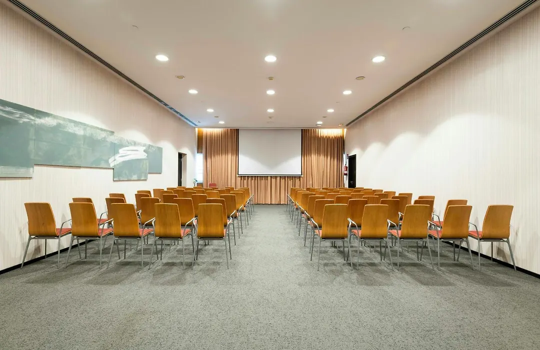 Leonardo Royal Hotel Barcelona Forum-1