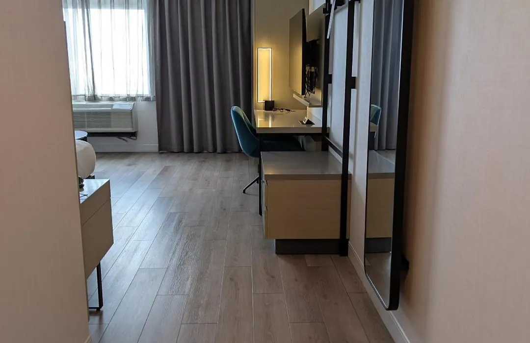Bloom Mississauga, Tapestry Collection By Hilton-1