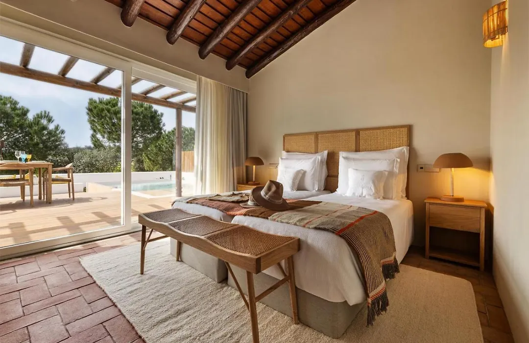Herdade Do Sobroso Wine Hotel & Villas - Small Luxury Hotels Of The World-1