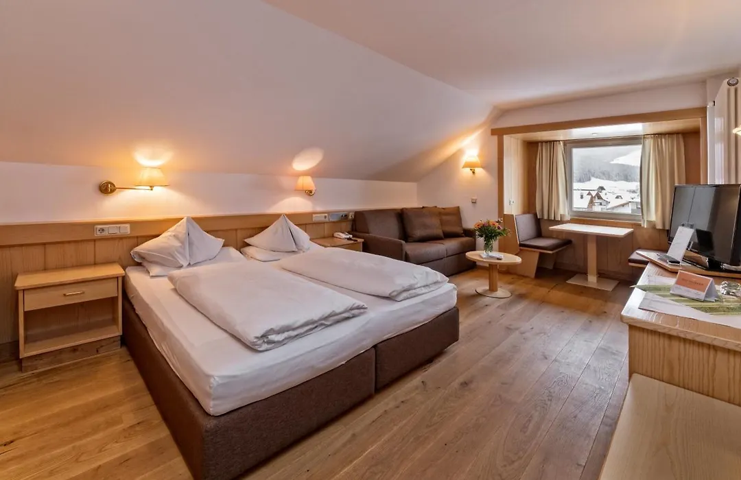 Hotel Post-1