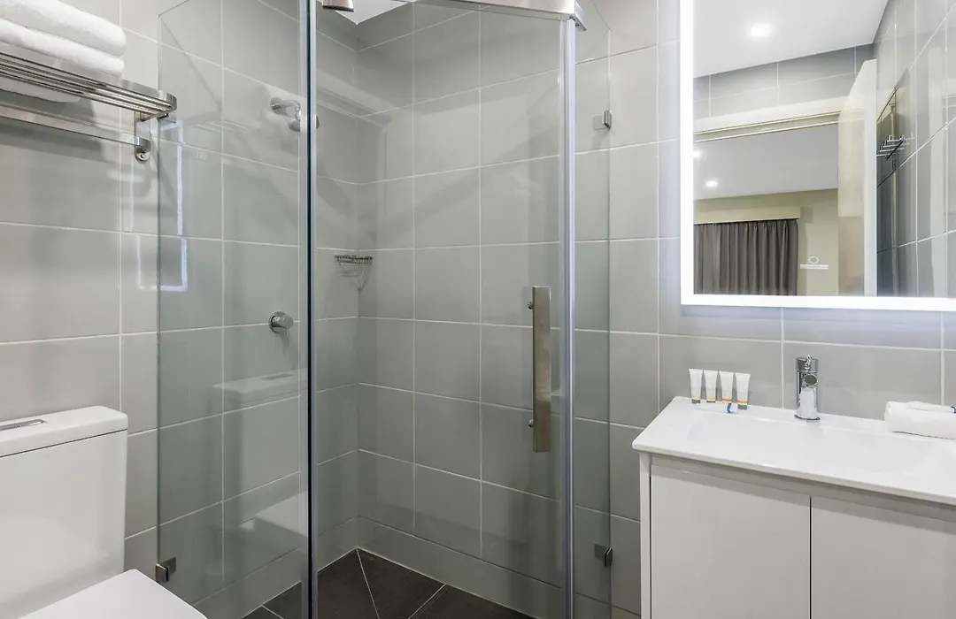 Quality Hotel Melbourne Airport-1