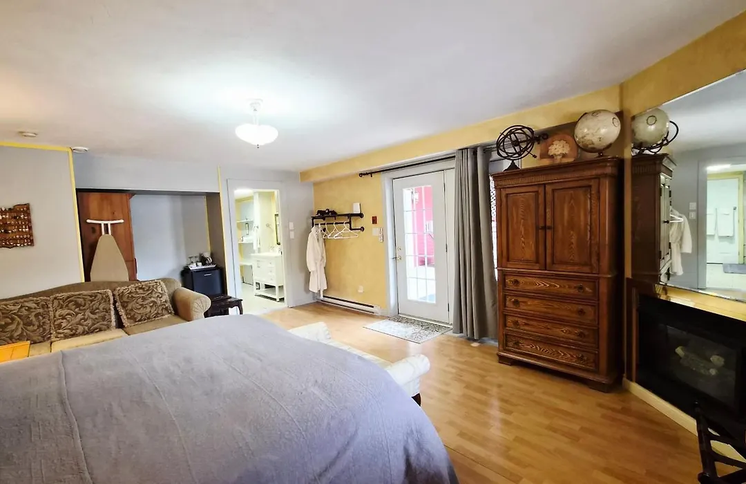 Auberge Wild Rose Inn-1