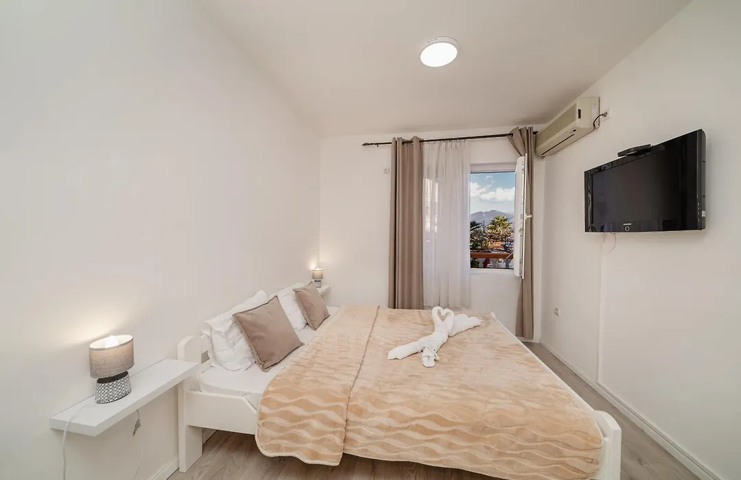 Hotel Azzurro-1