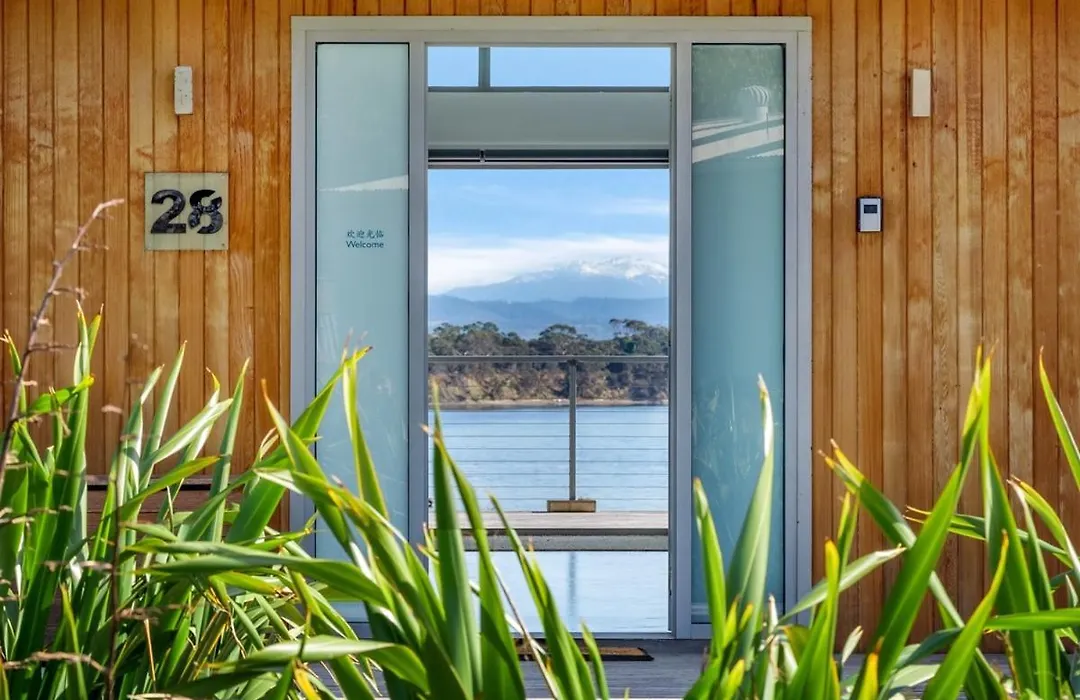 Bruny Island Escapes And Hotel Bruny-1