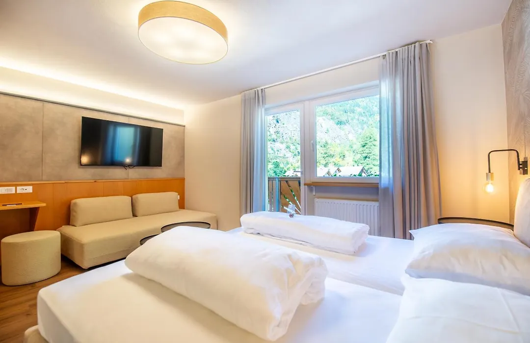 Saldur Small Active Hotel-1