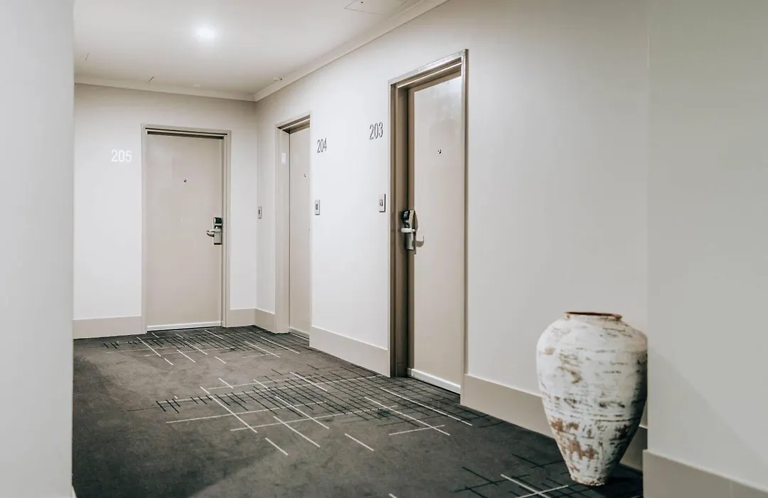 Clarion Hotel Townsville-1