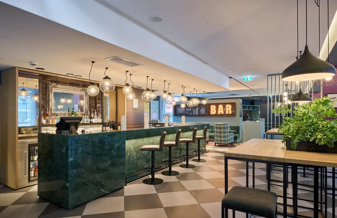 Premier Inn Wien City Hauptbahnhof-1