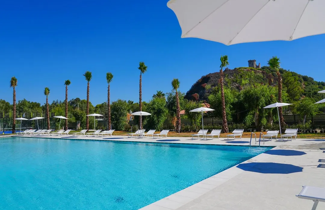 Eleamare Resort-1