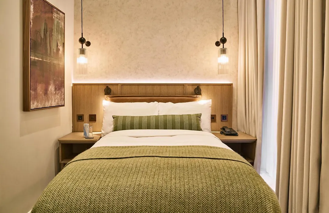 Radisson Blu Hotel, London Euston Square-1