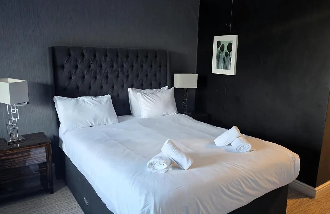 The Warwick Hotel Kenilworth-1