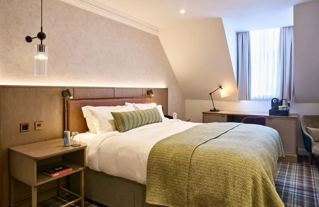 Radisson Blu Hotel, London Tottenham Court Road-1
