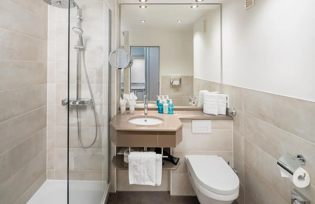 Hotel Wiking Sylt-1