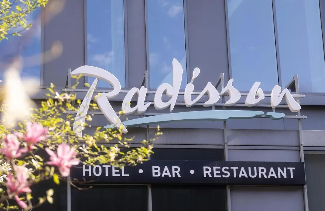 Radisson Hotel Brussels Centre Midi-1