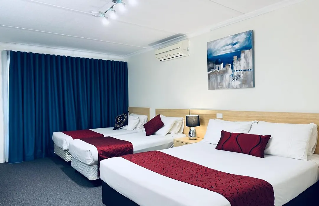 Edinburgh Motor Inn-1