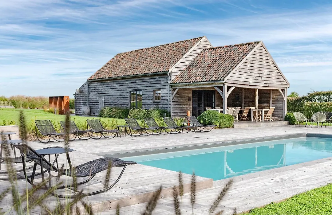 Domaine Sur Les Sarts-1
