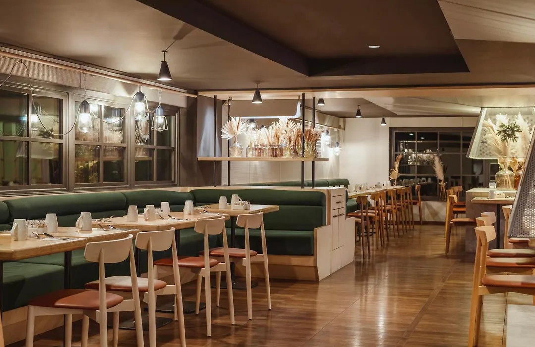 Heliopic Hotel & Spa-1