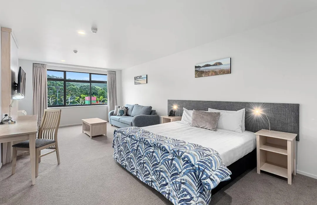 Quality Hotel Oceans Tutukaka-1