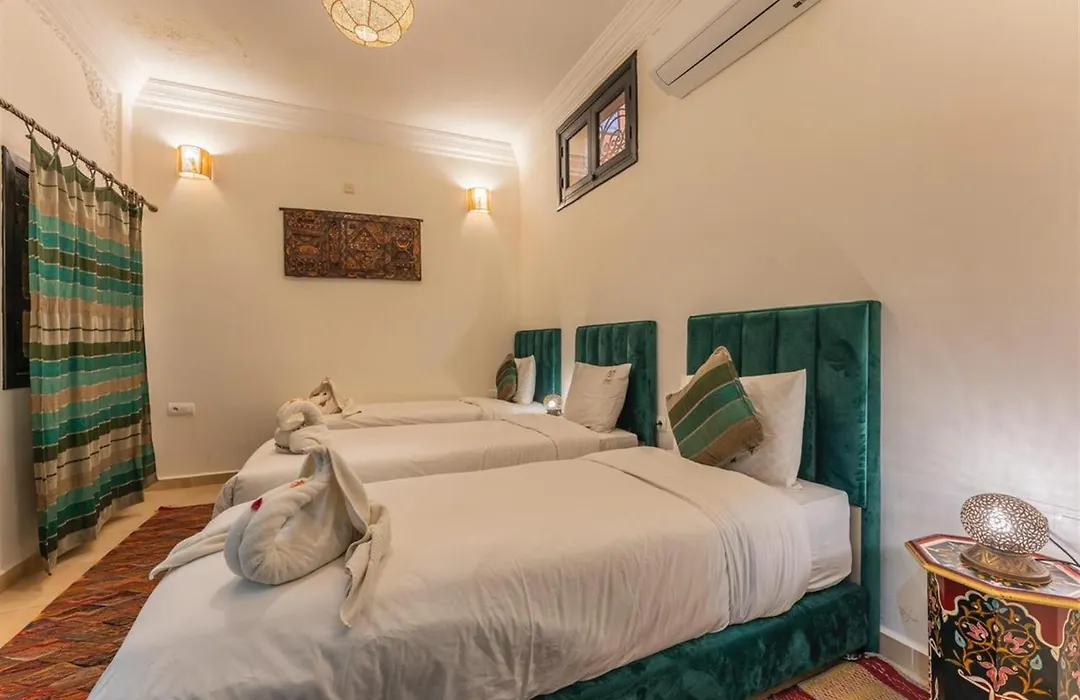 Riad Dar Benbrahim - Traditional Guest House In Jemaa El-Fnaa Square-1