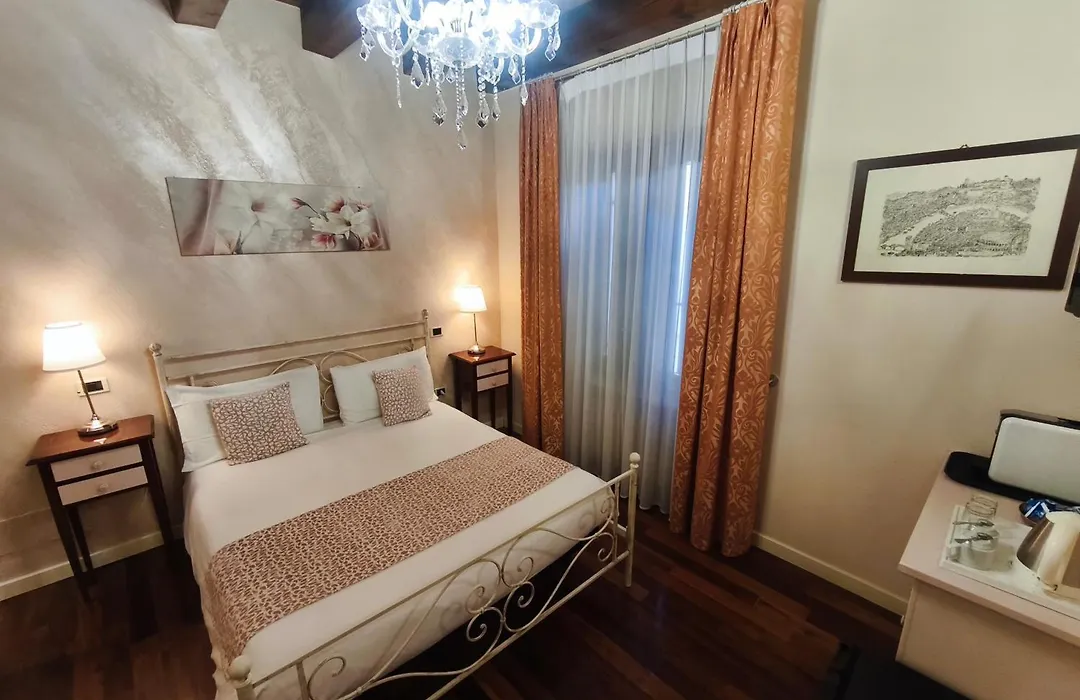 Relais Ponte Pietra-1