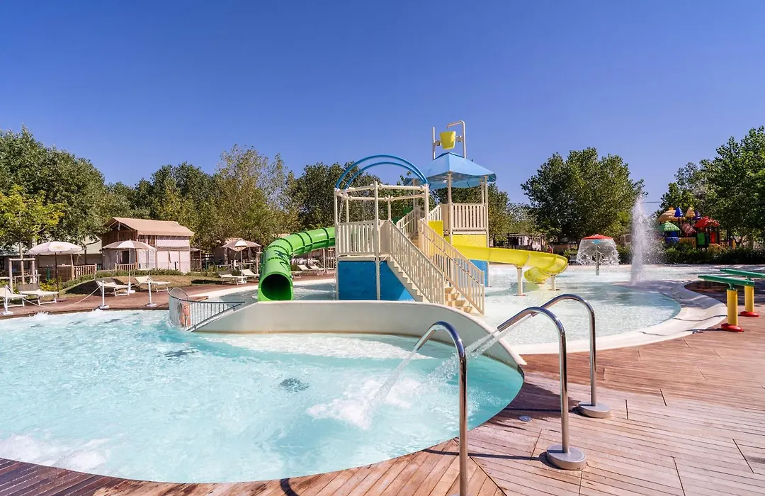 Club Del Sole Romagna Family Resort-1