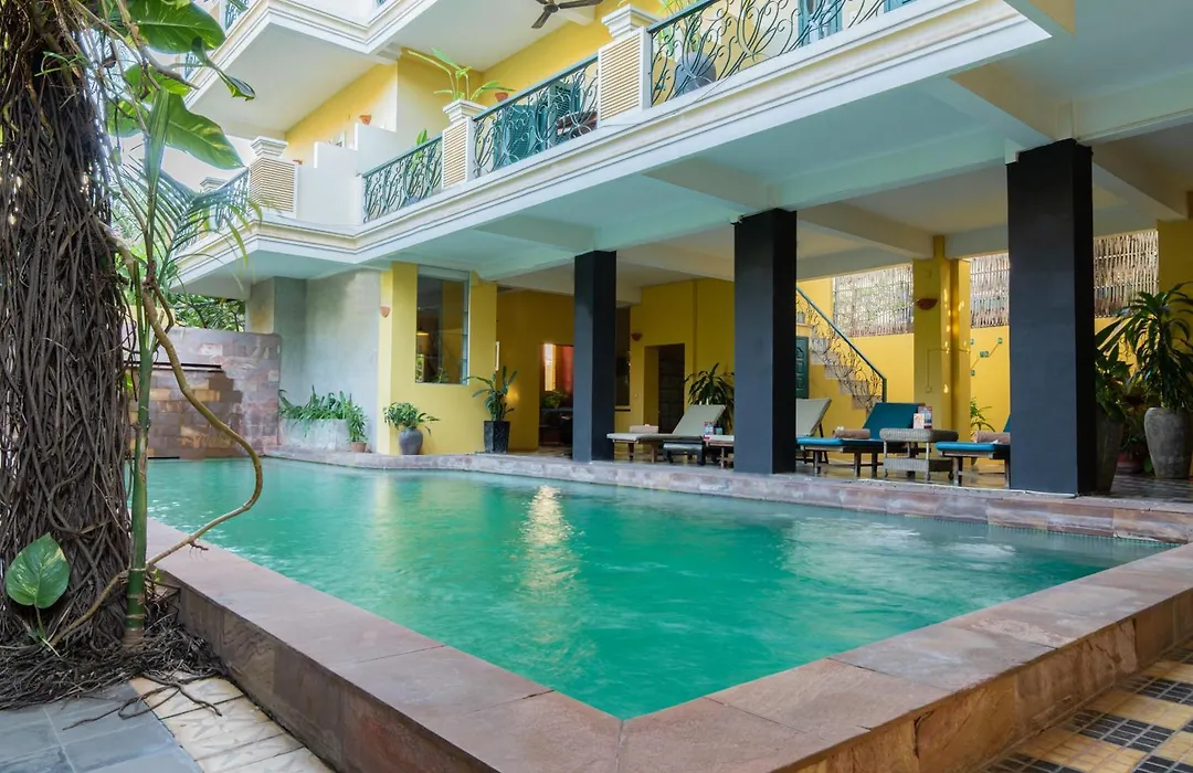 Golden Banana Residence-1