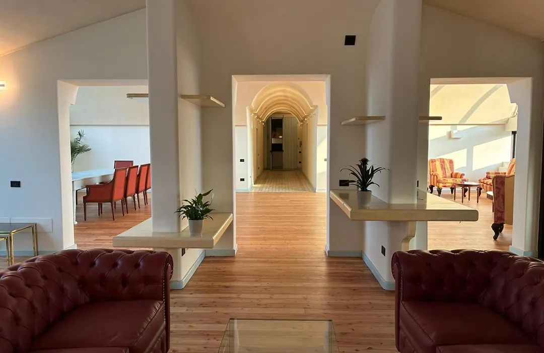 Kursaal Hotel-1