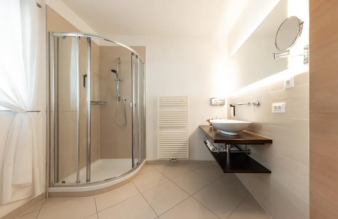 Boutique Hotel Zum Rosenbaum-1
