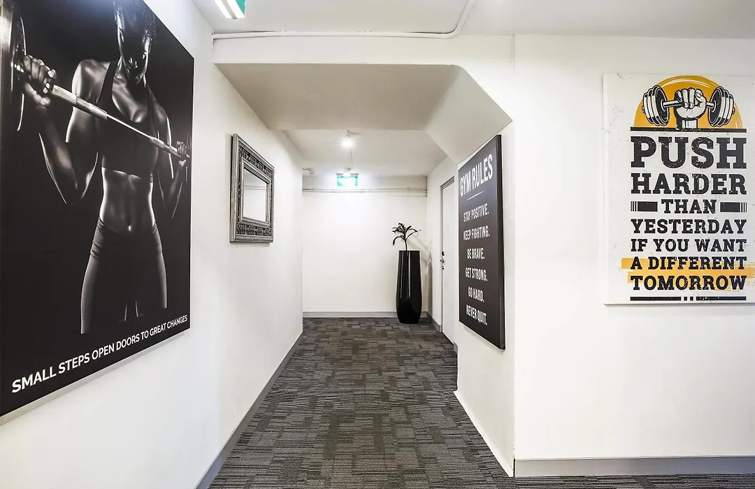 Metro Hotel Perth-1