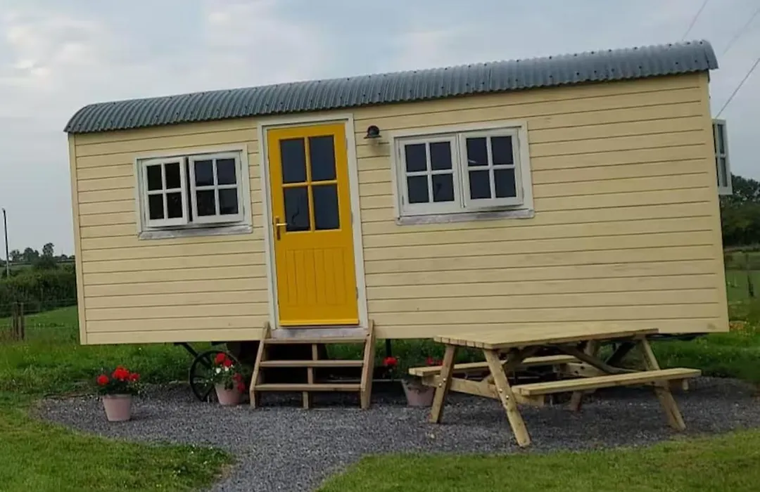 Abbeyview House B&B And Glamping-1