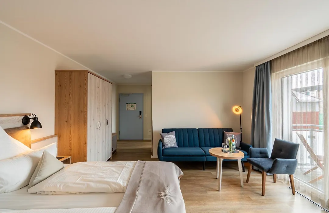 Hotel Alter Muschelsaal-1