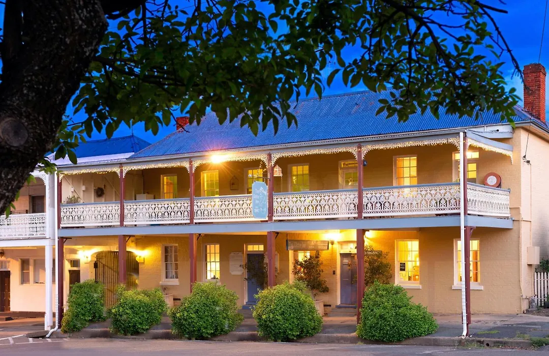 The Globe Inn-1