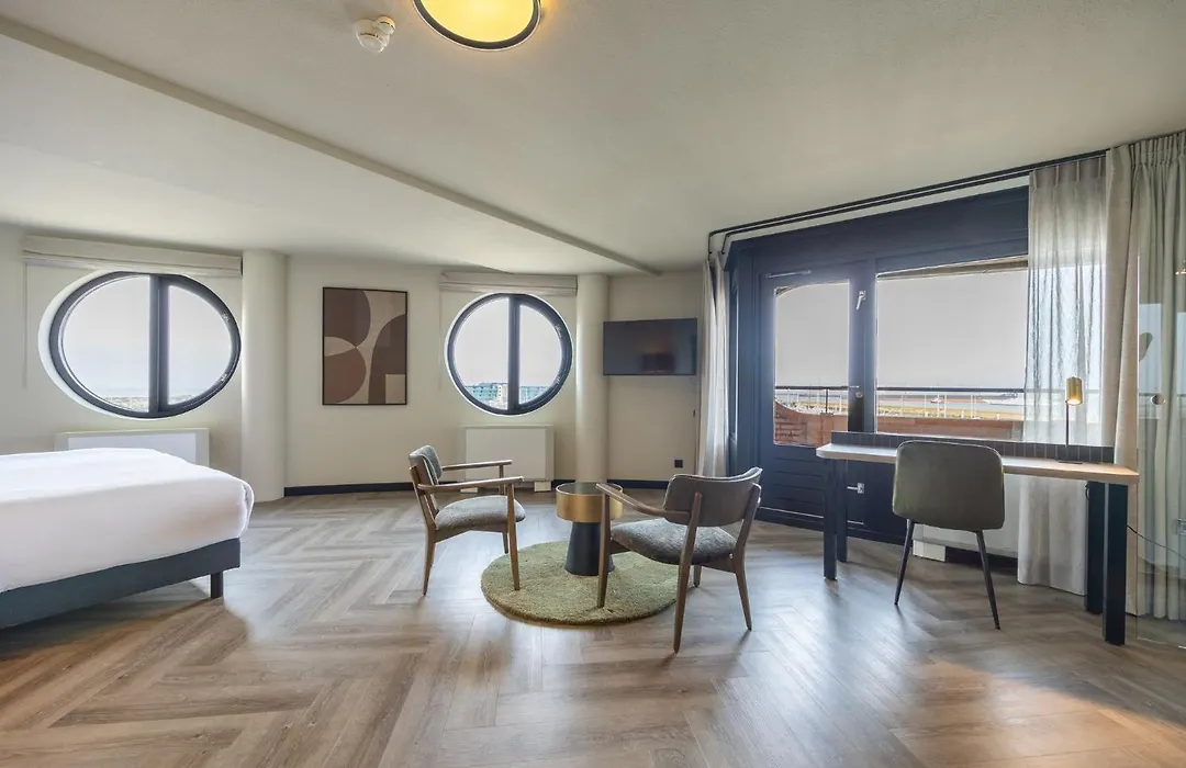 Leonardo Hotel IJmuiden Seaport Beach-1
