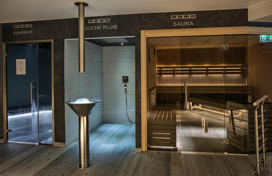 Everness Hotel & Resort-1