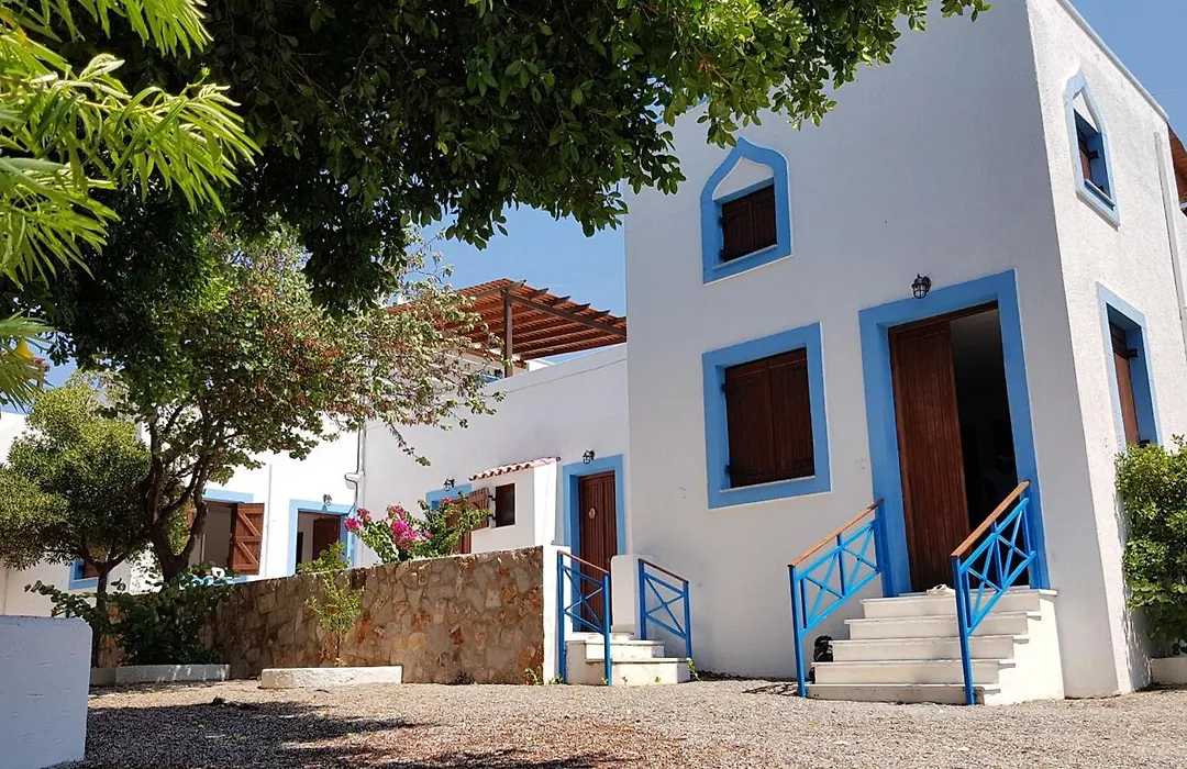 Andreas Studios-1
