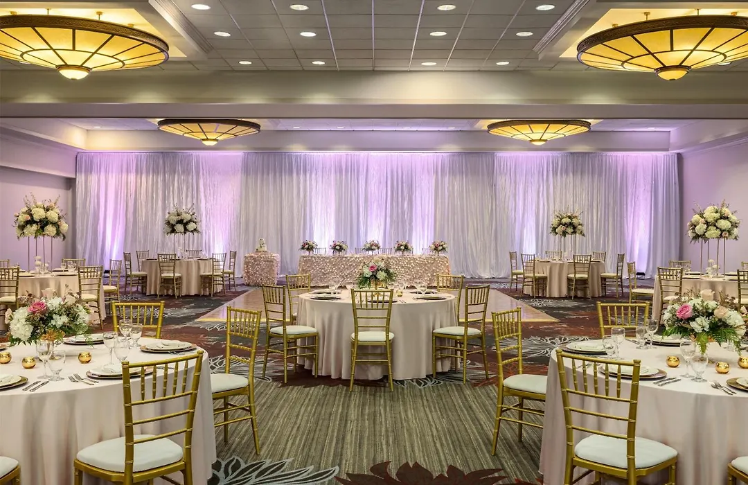 Doubletree By Hilton Pittsburgh-Green Tree-1