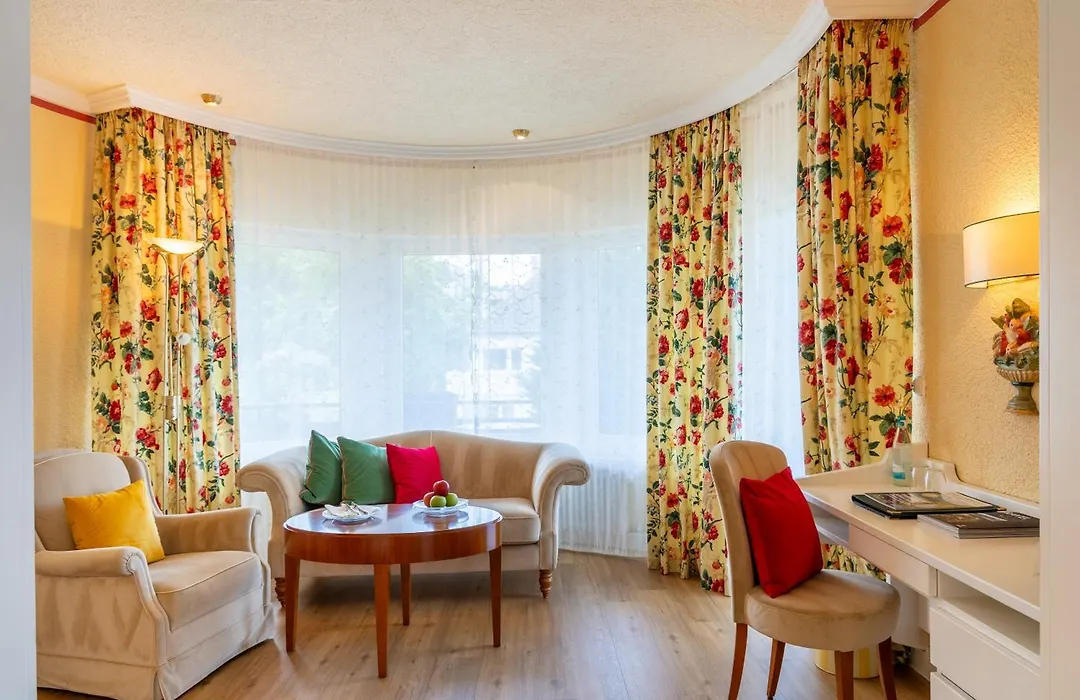 Relais&Châteaux Hotel Schwarzmatt-1