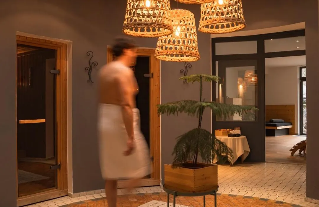 Anett Hotel-1