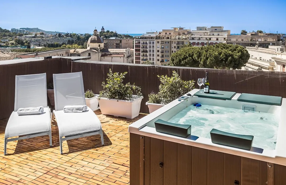 Bluemoon Sardinia Roof Garden Jacuzzi-1