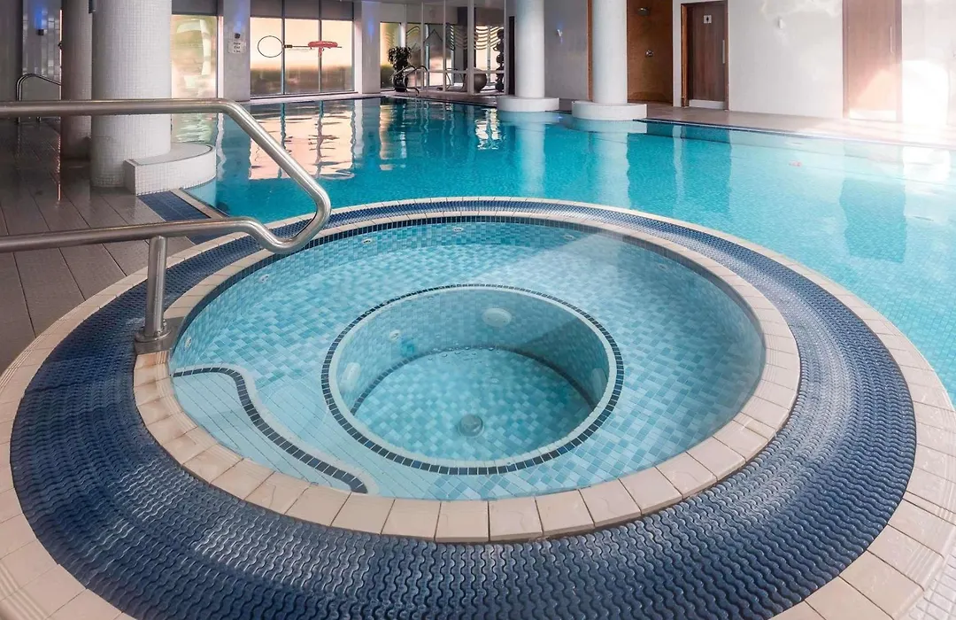 Novotel Cardiff Centre-1