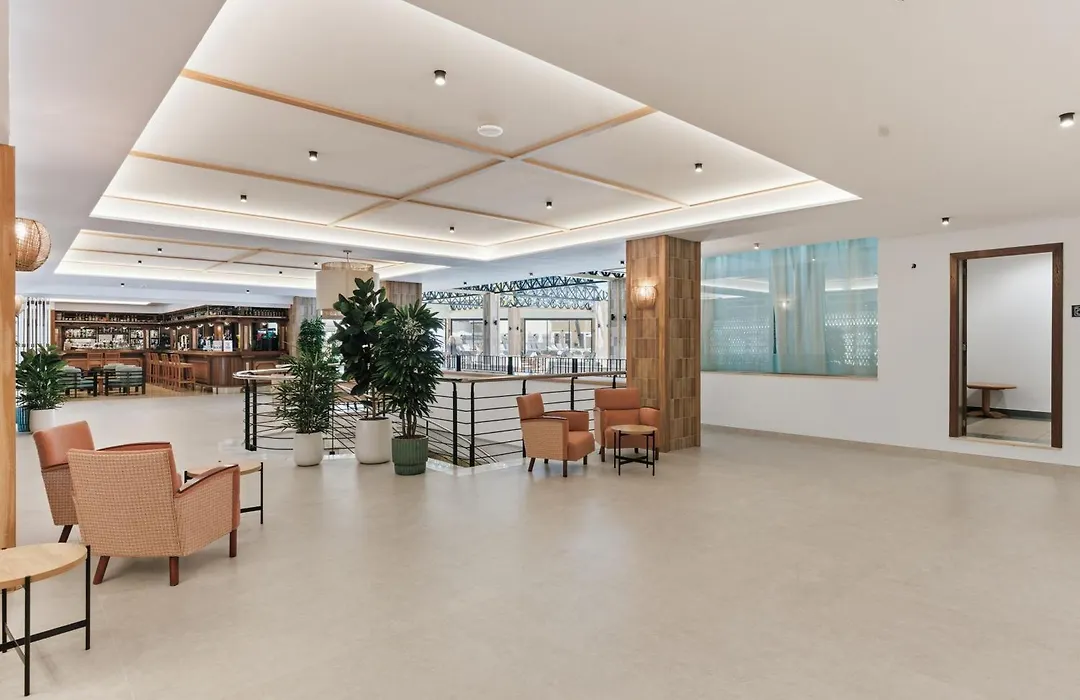 Aquasol Aparthotel-1