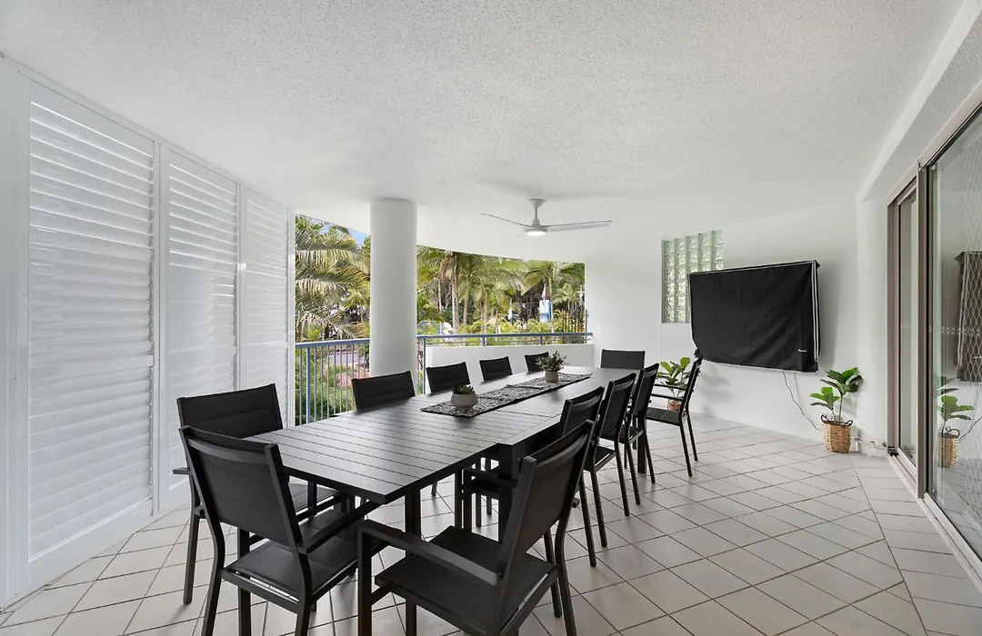 Riviera Resort-1