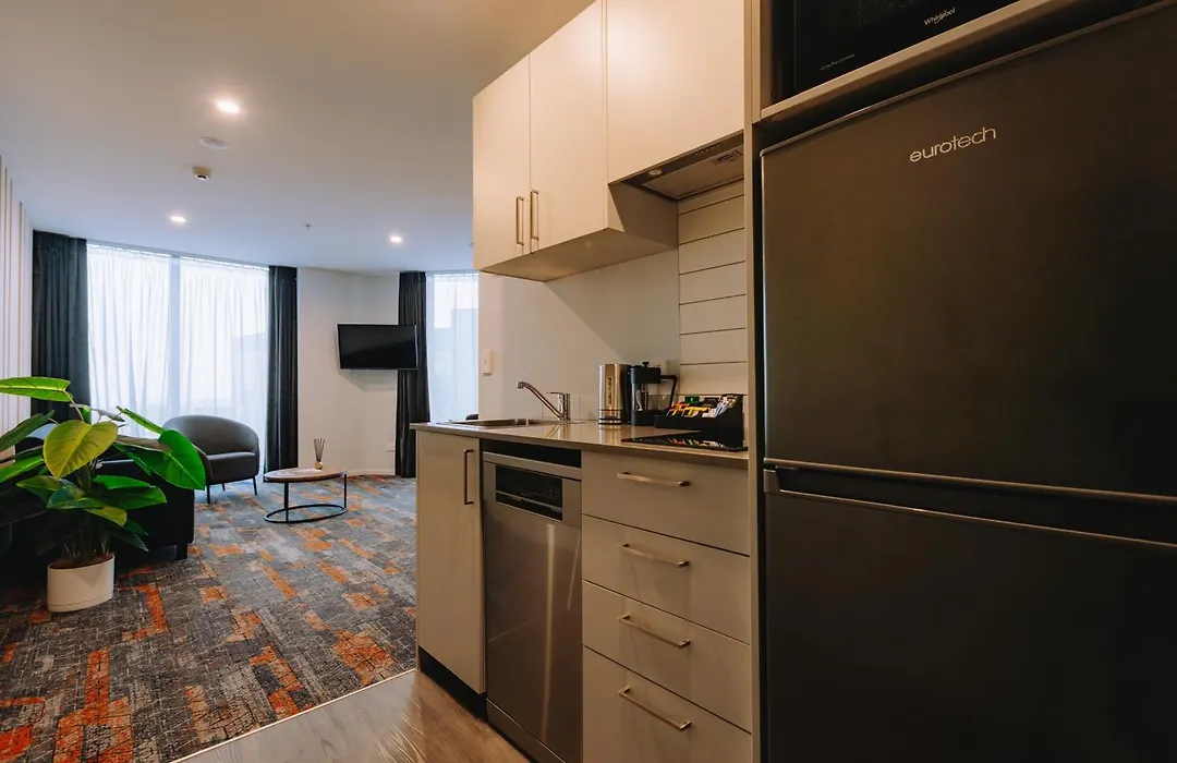 Ramada By Wyndham Newmarket Auckland-1