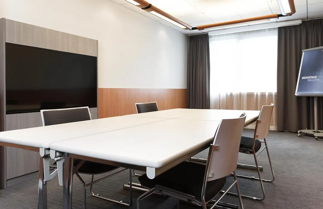 Novotel Leuven Centrum-1