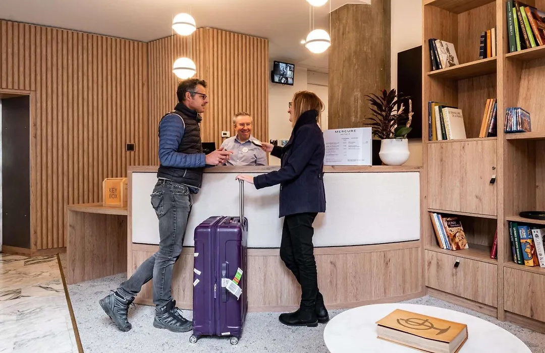 Mercure Grenoble Centre Alpotel-1