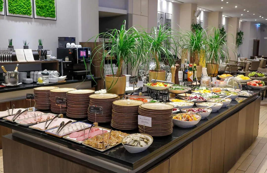 Mercure Warszawa Grand-1