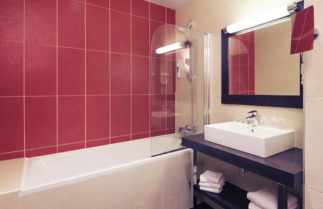 Mercure Maurepas Saint Quentin-1